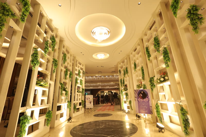 Wedding lighting decor