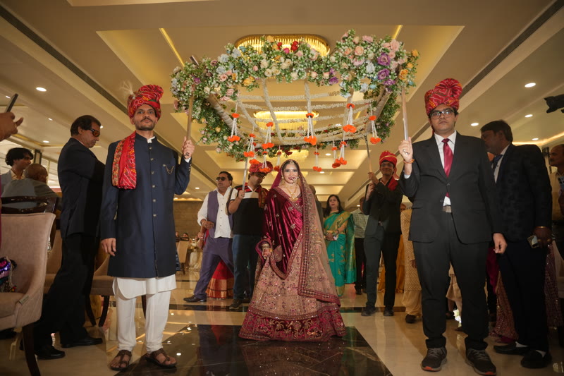 Wedding outdoor shoot